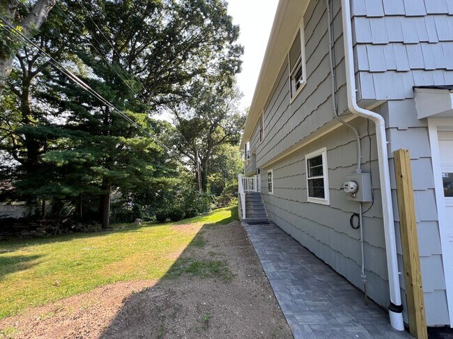 Building Photo - 485 Peet St