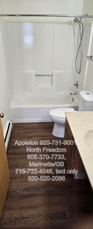 Building Photo - 109 E Mitchell Ave