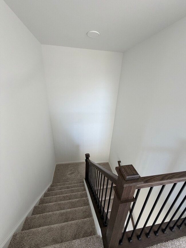 Building Photo - 12058 Jordi Rd