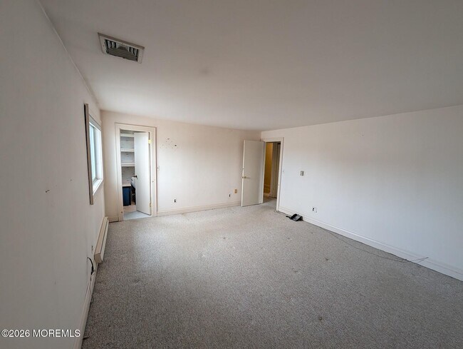 Building Photo - 1008 Ocean Ave