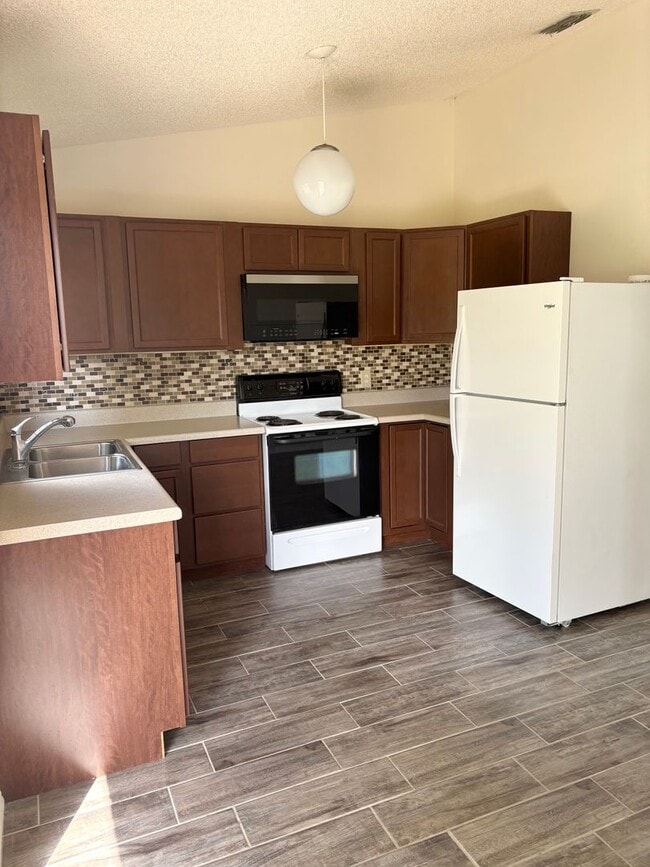 Building Photo - CHARMING HOME NEAR LOCKHEED MARTIN & MORE