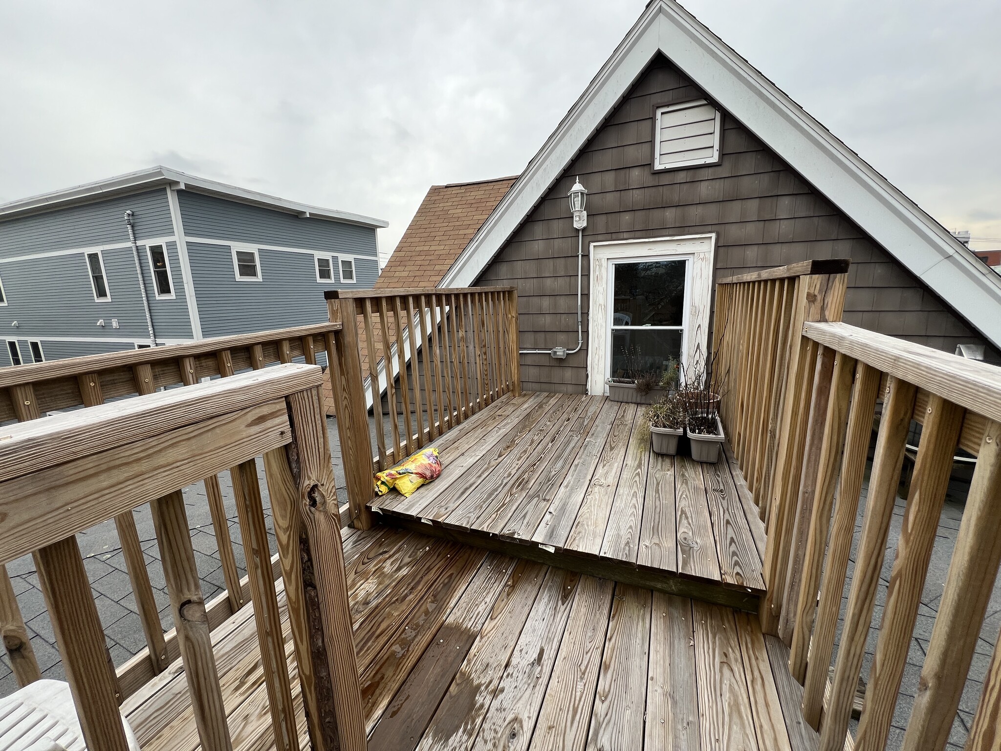 Building Photo - 7 Jay St