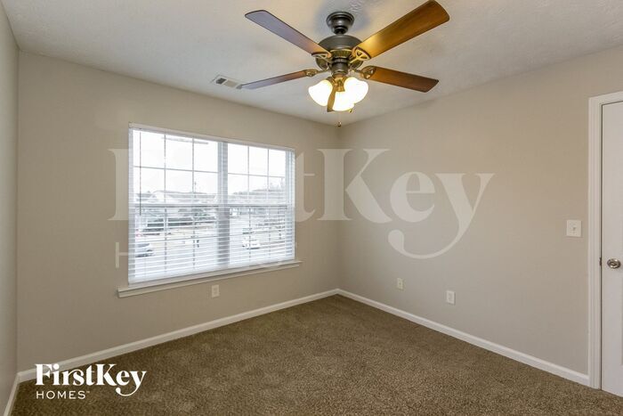 Building Photo - 225 Mincey Way