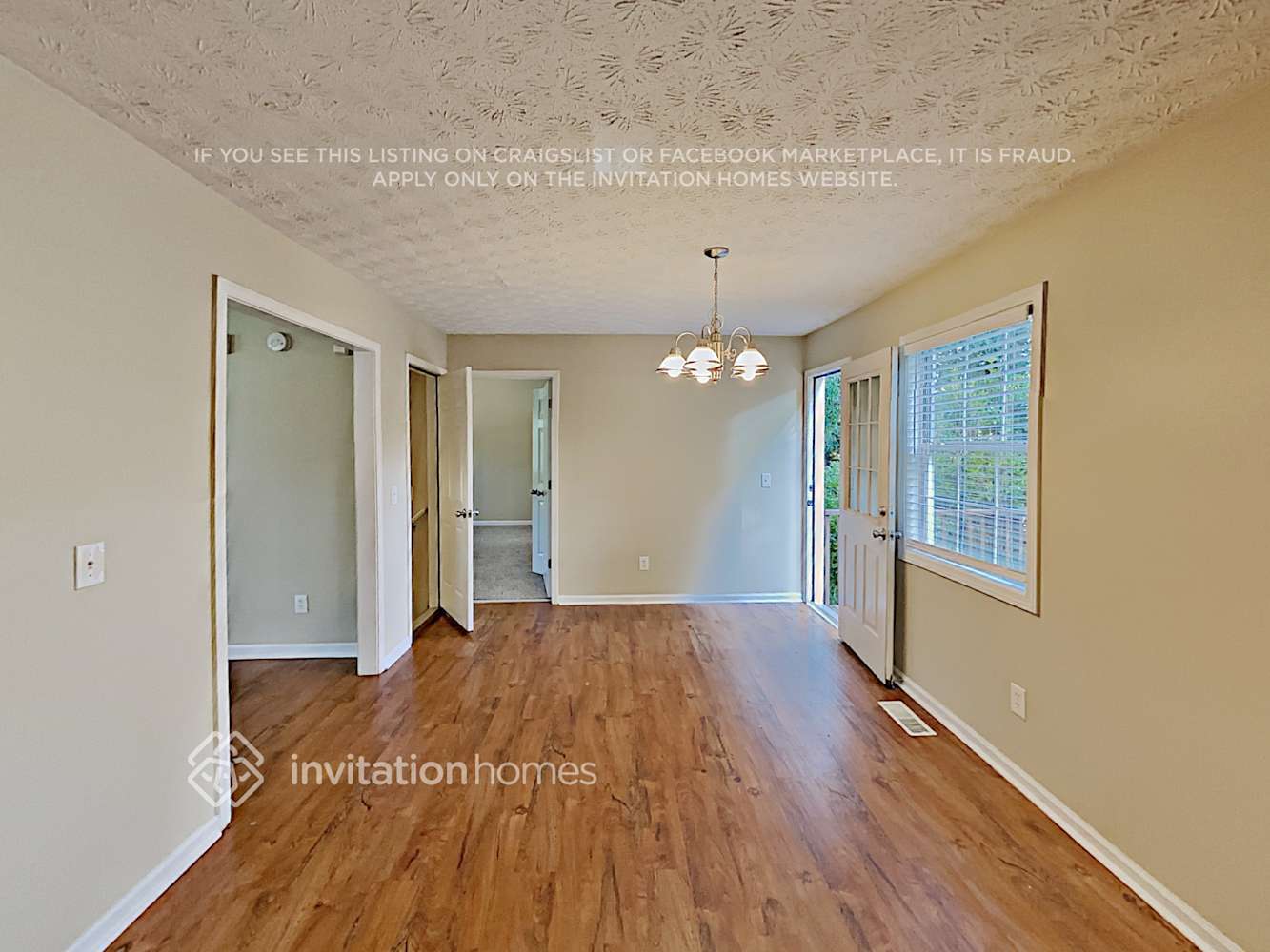 Building Photo - 3794 Cherokee Overlook Dr