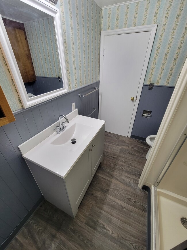 Building Photo - 202 Prospect St