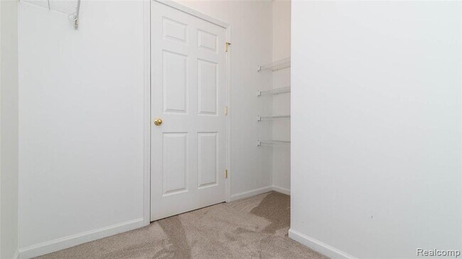 Building Photo - 3106 Chesapeake Cir