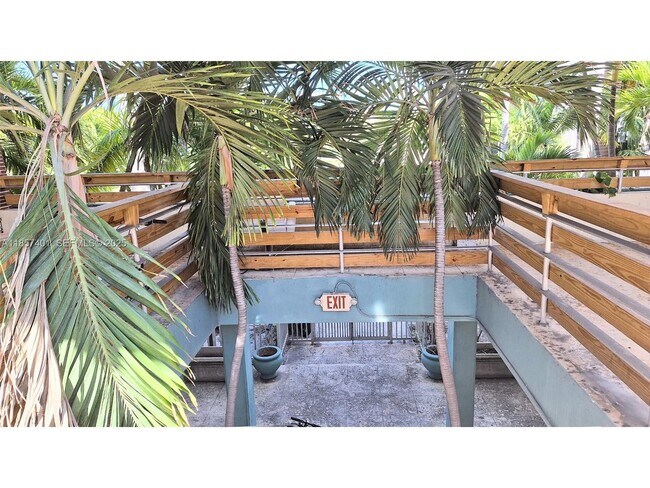 Building Photo - 1770 Meridian Ave