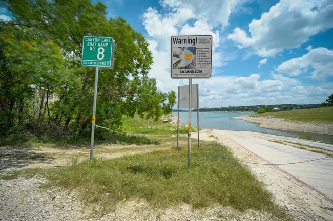 Building Photo - 1288 Canyon Springs Dr