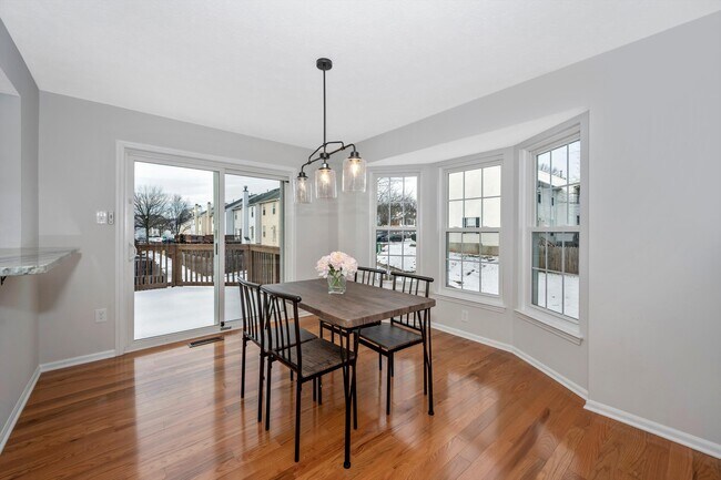 Building Photo - 509 Sugarbush Cir