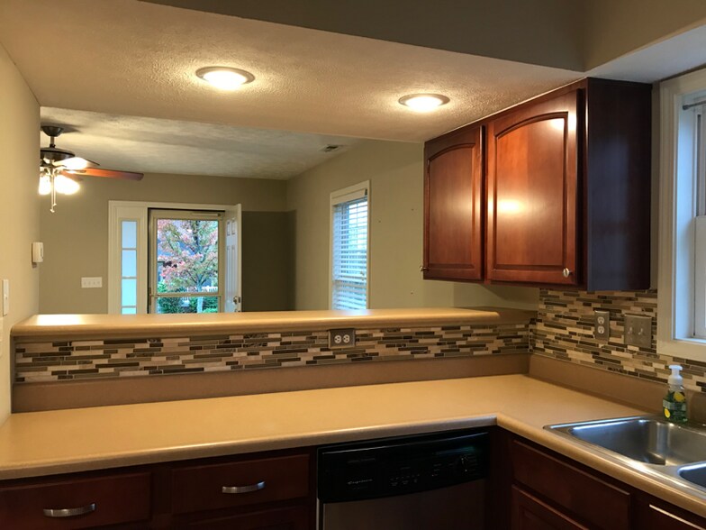 Building Photo - 1319 Cobble Creek Cir