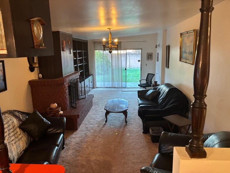 Building Photo - 15514 Flatbush Ave