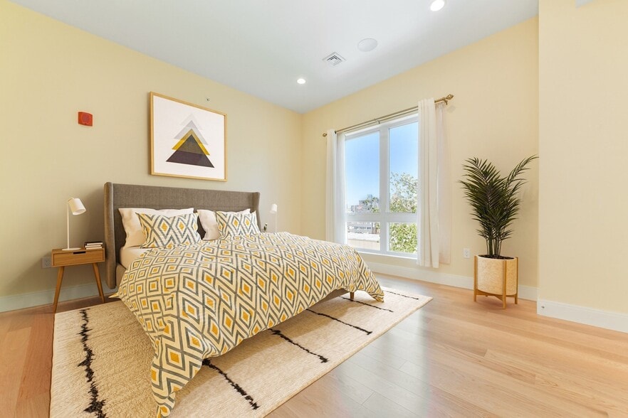 Building Photo - 488 Dorchester Ave