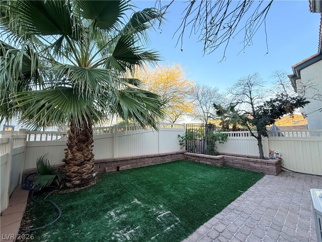 Building Photo - 1340 Allegheny Moon Terrace