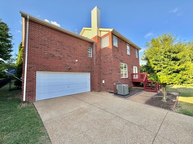 Building Photo - 3 Bedroom, 2.5 Bathroom w/ Bonus Room and 2 Car Garage in McKay's Mill