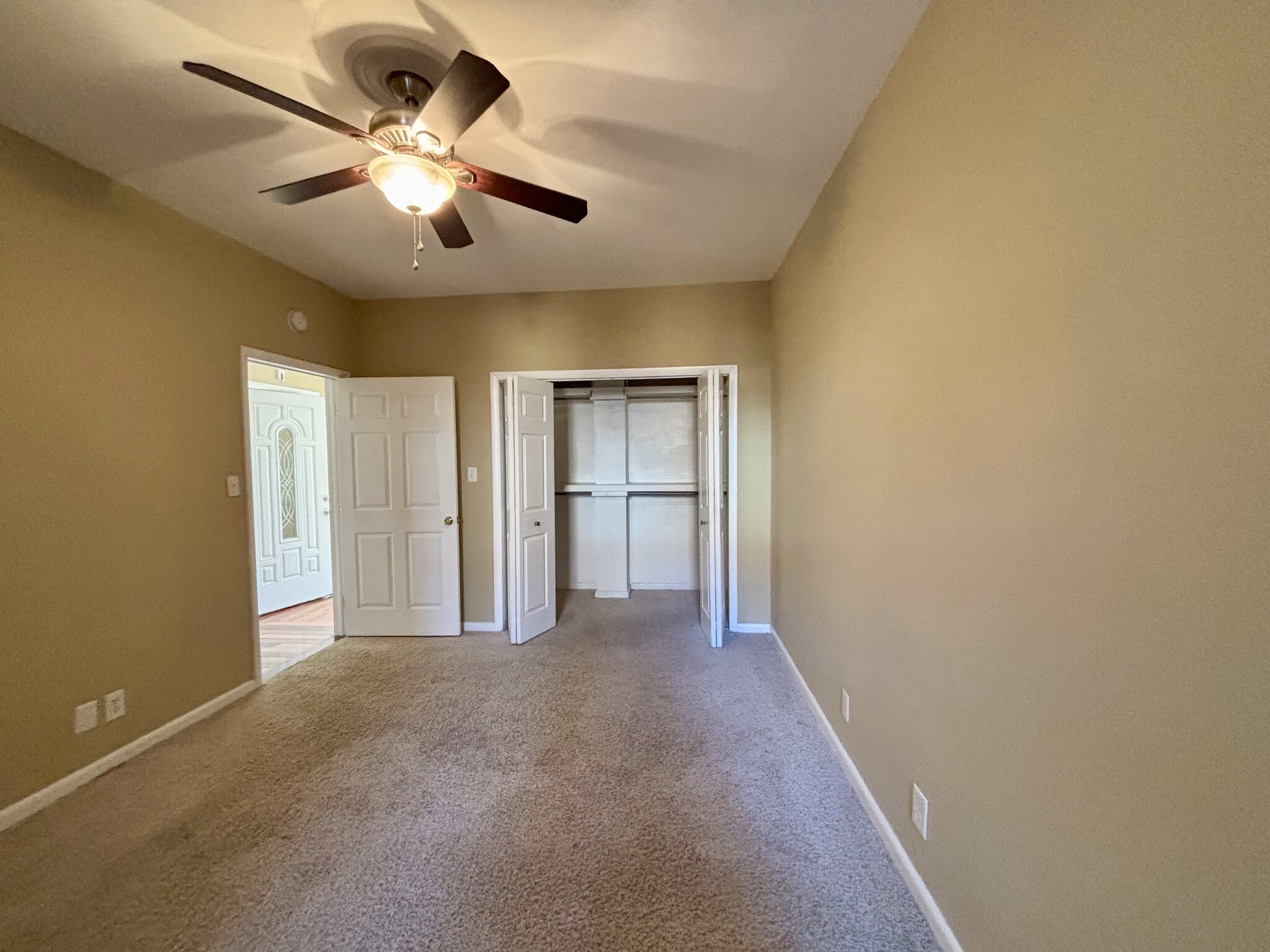 Bedroom 1 - 98 N Franklin St