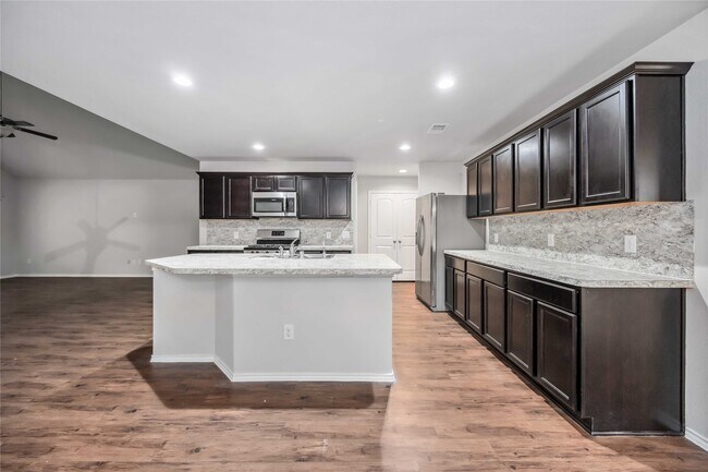 Building Photo - 5627 Rainflower Terrace Ln