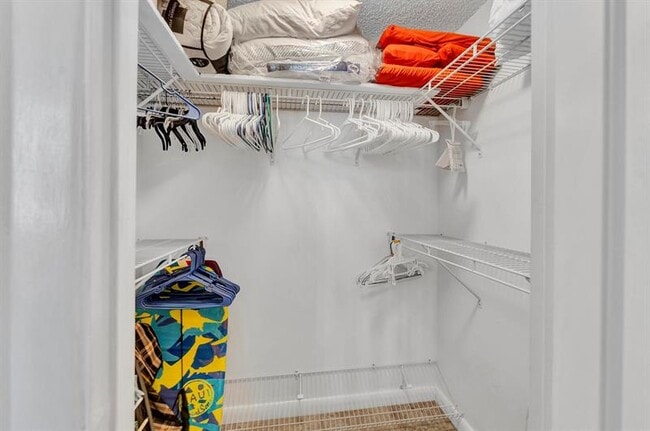 Building Photo - 1985 S Ocean Dr