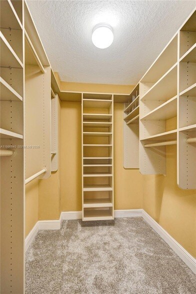 Building Photo - 12547 Imperial Isle Dr