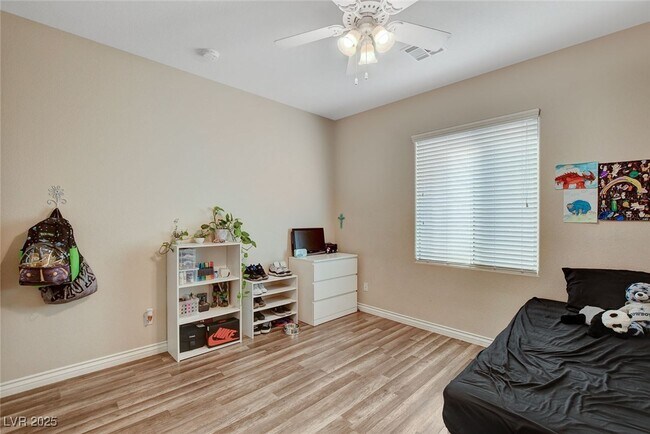 Building Photo - 44 Delighted Ave