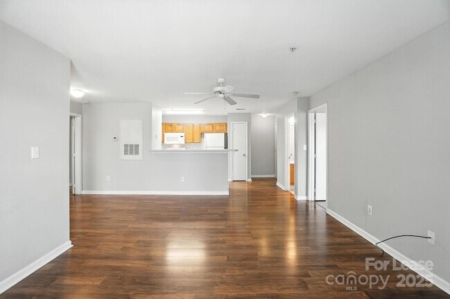 Building Photo - 9849 Campus Walk Ln