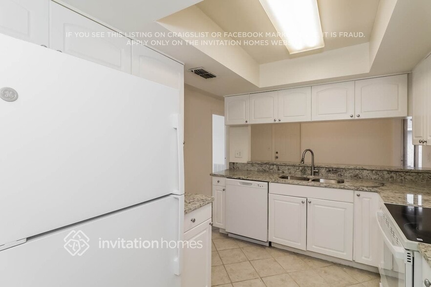 Building Photo - 4128 Gray Squirrel Ln