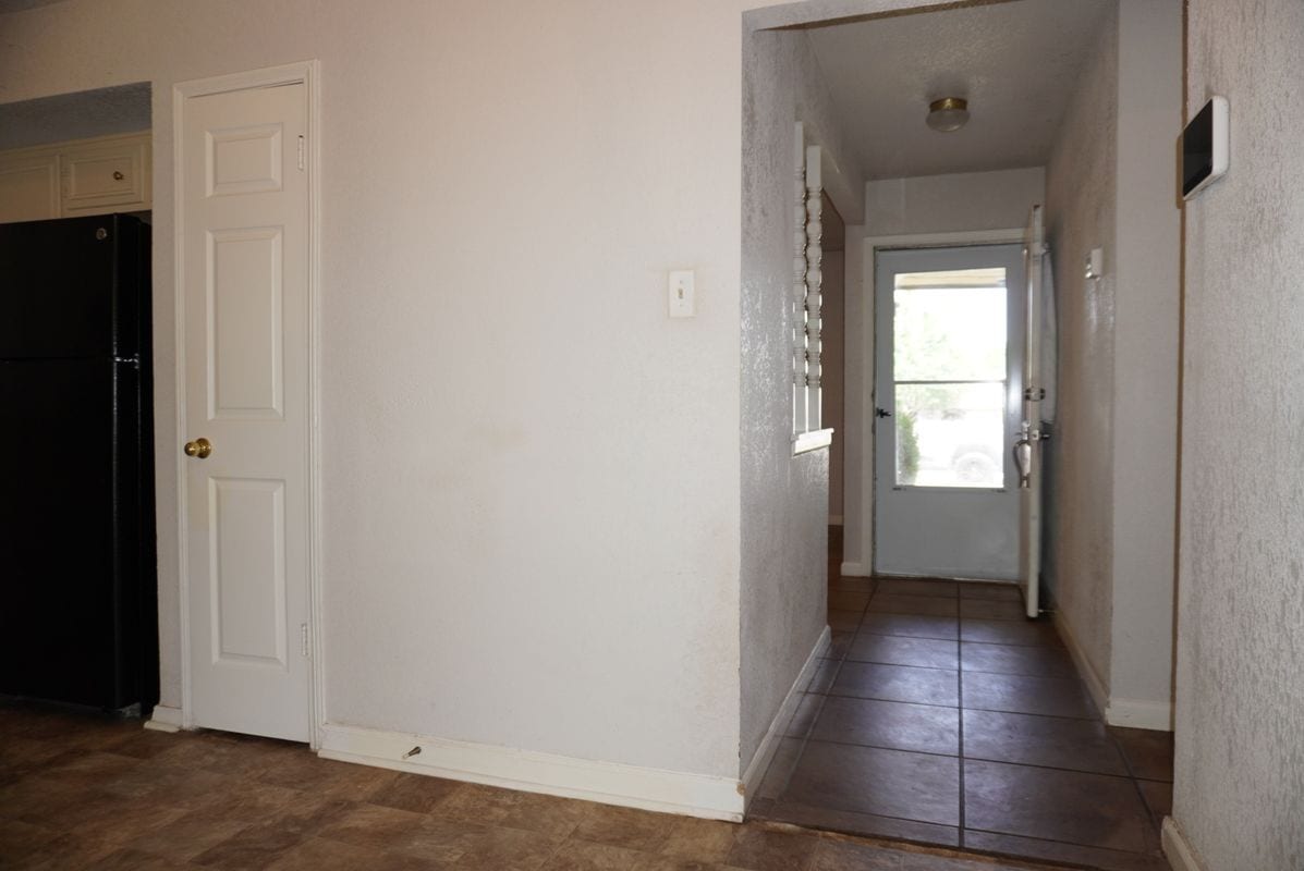 Building Photo - 2007 Hickory Hill Dr