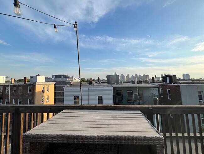 Building Photo - 46 Geneva St