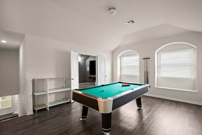 Building Photo - 610 Puerta Vallarta Ln