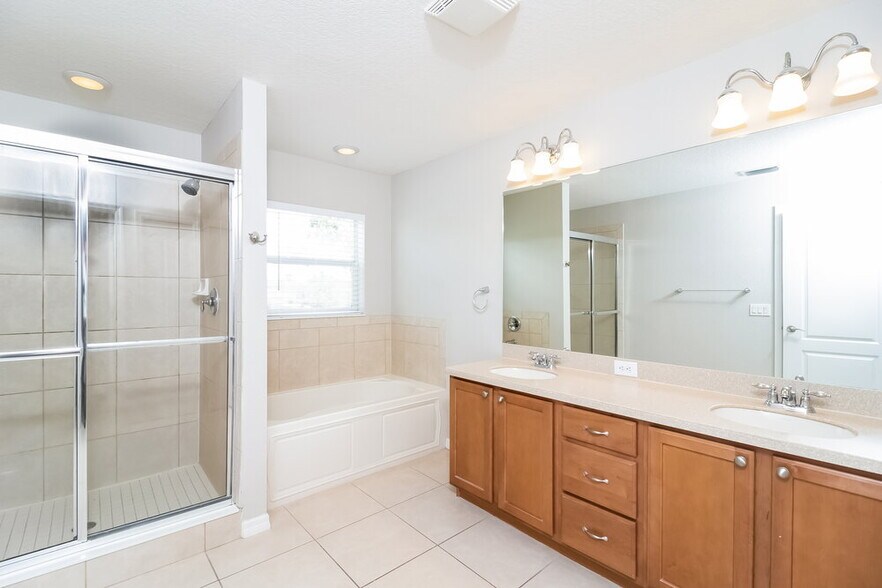 Building Photo - 11678 Tempest Harbor Loop