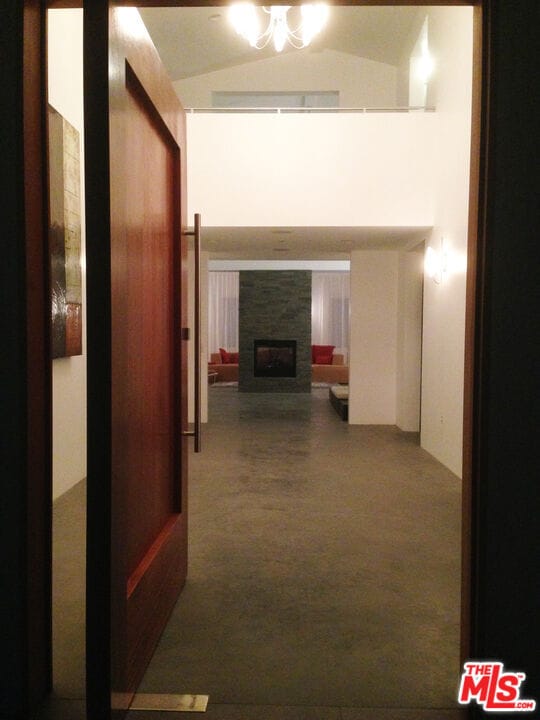 Building Photo - 29282 Circle Dr