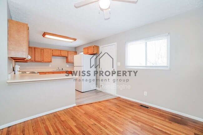 Building Photo - 2928 Landon Dr