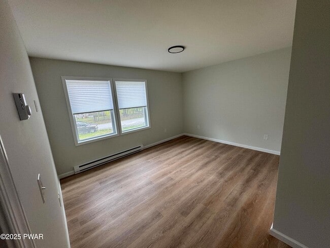 Building Photo - 125 Cobblestone Dr