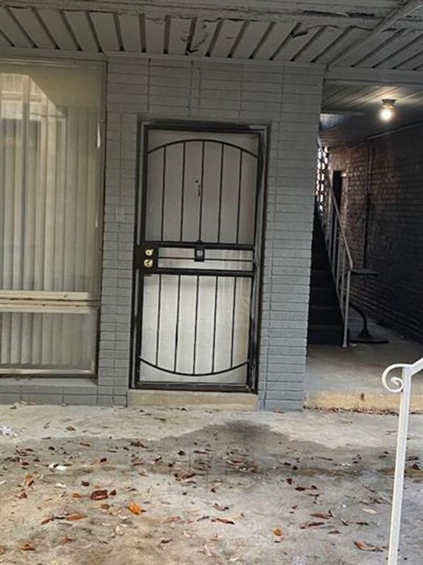 Building Photo - 152 N McLean Blvd