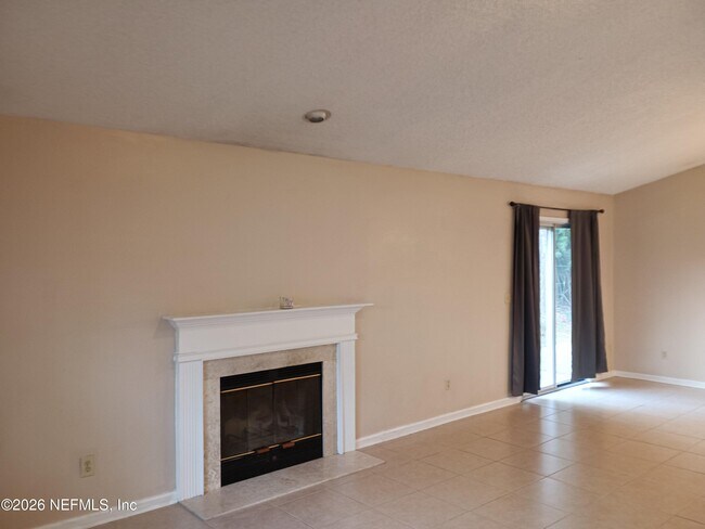 Building Photo - 3372 Mandarin Glen Cir S