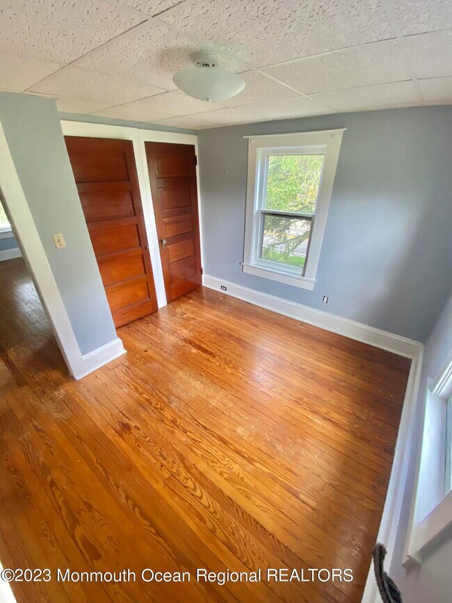 Building Photo - 3217 Atlantic Ave