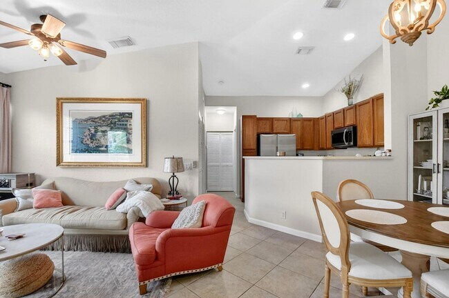Building Photo - 3271 Laurel Ridge Cir
