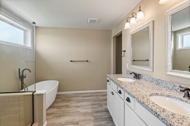 Building Photo - 18120 57th Ave N