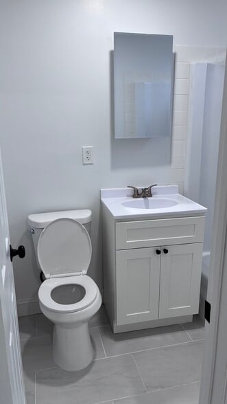 Building Photo - 340 Stuyvesant Ave