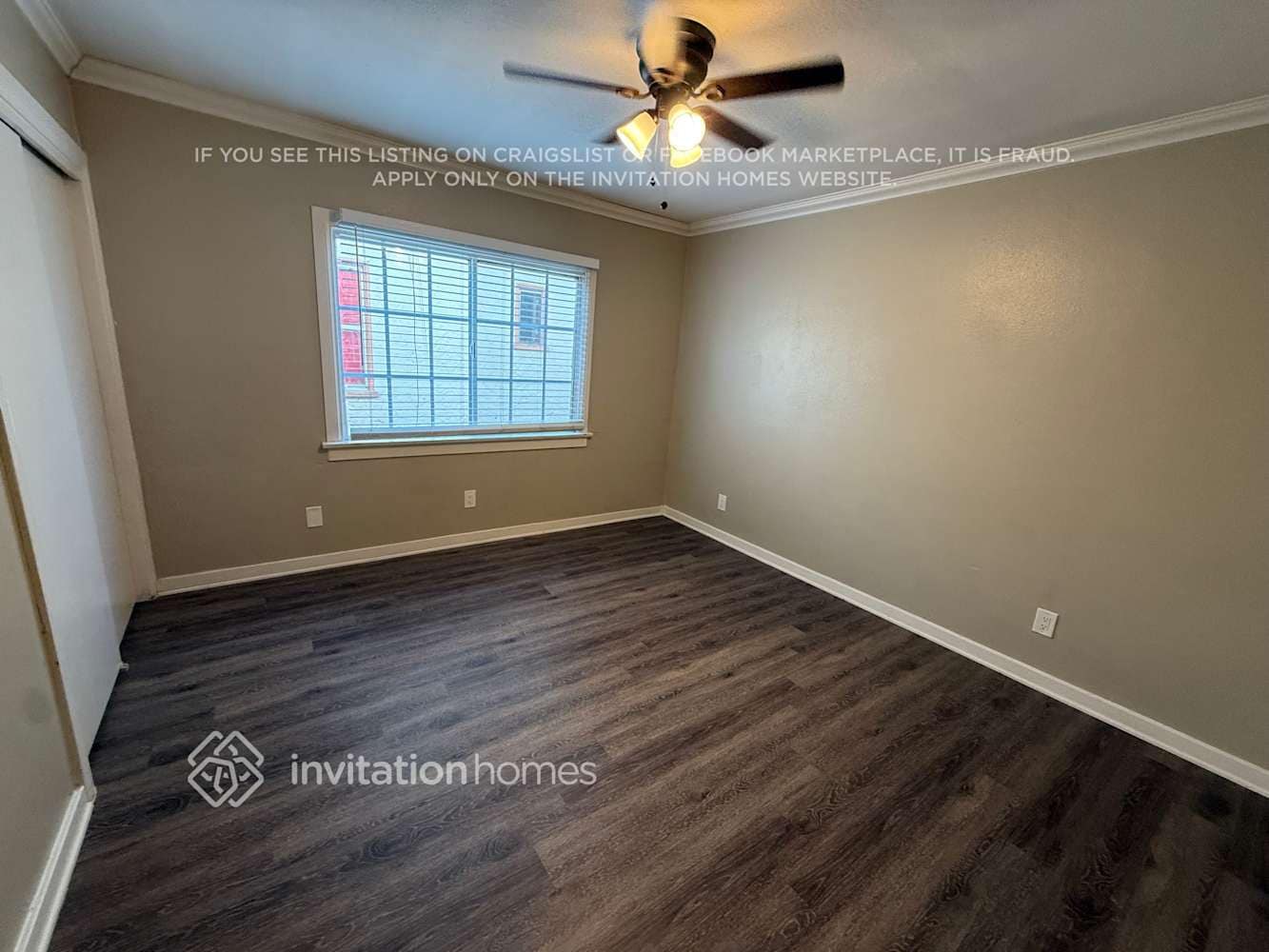 Building Photo - 2062 W 65th St