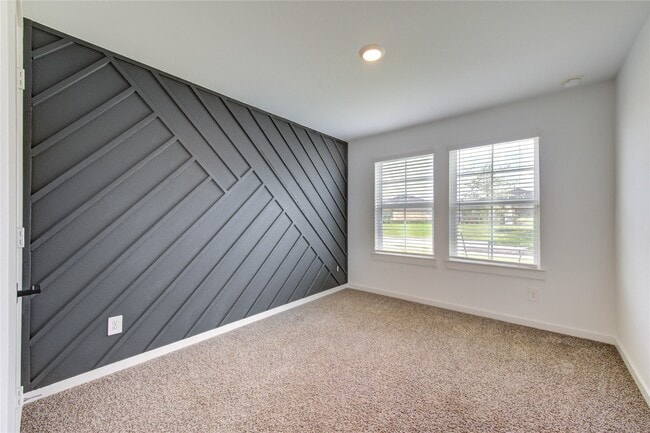 Building Photo - 29910 Ousel Falls Ln