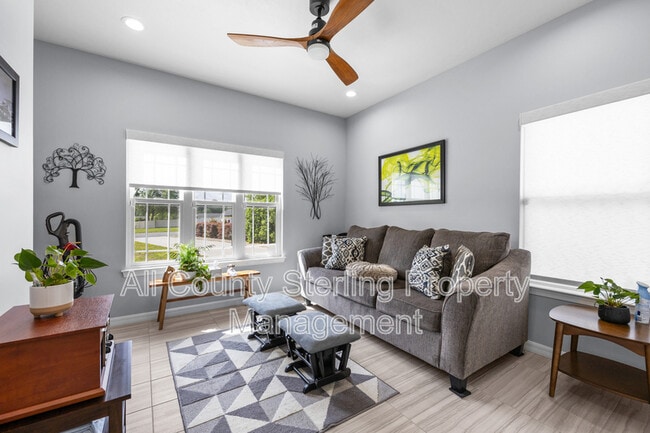 Building Photo - 4089 NW River Sebastian Ln