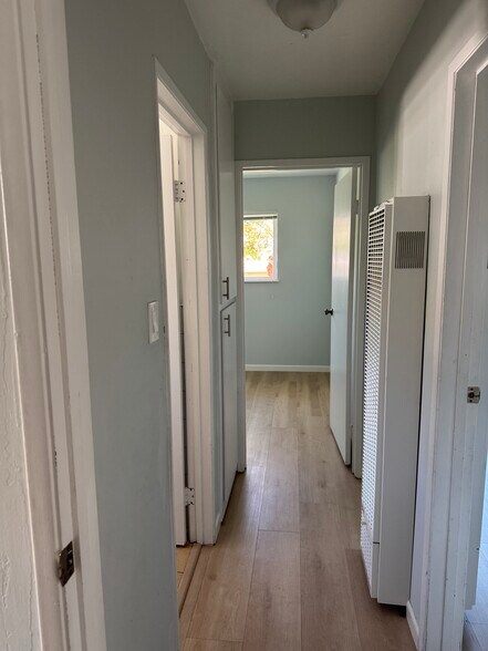 Building Photo - 1117 Brighton Ave