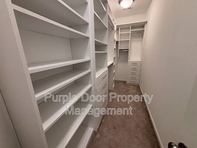 Building Photo - 745 Hamilton Cir SE