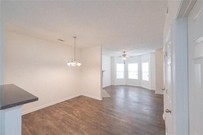 Building Photo - 6045 Capitol Knoll