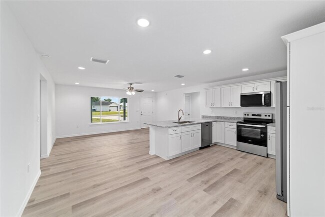 Building Photo - 874 NE 130th Terrace