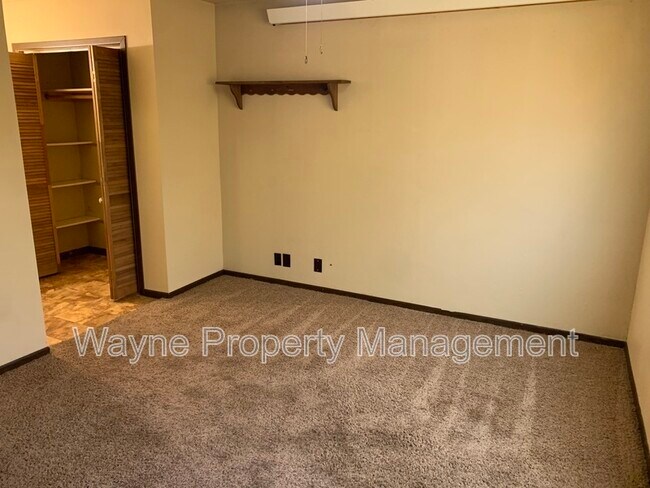 Building Photo - 1219 2nd St