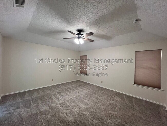 Building Photo - 7808 Mallard Ln