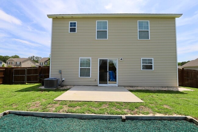 Building Photo - 17 Carriagebrook Cir