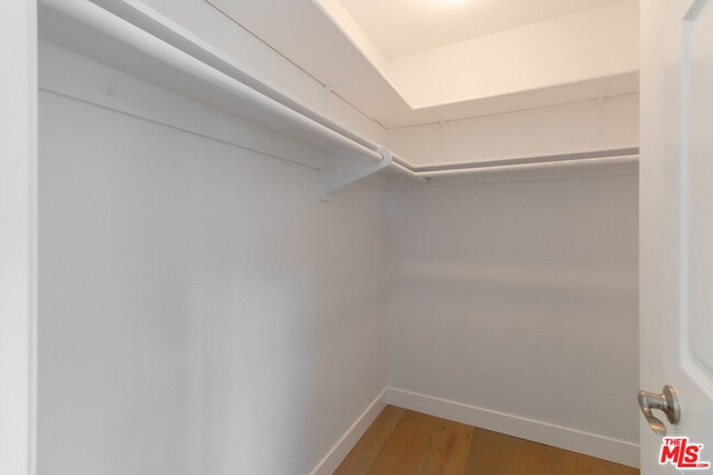Building Photo - 22737 Stagg St