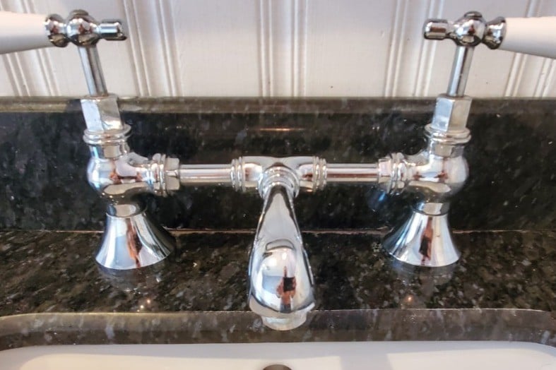 Bathroom sink fixture with granite - 78 S Carll Ave